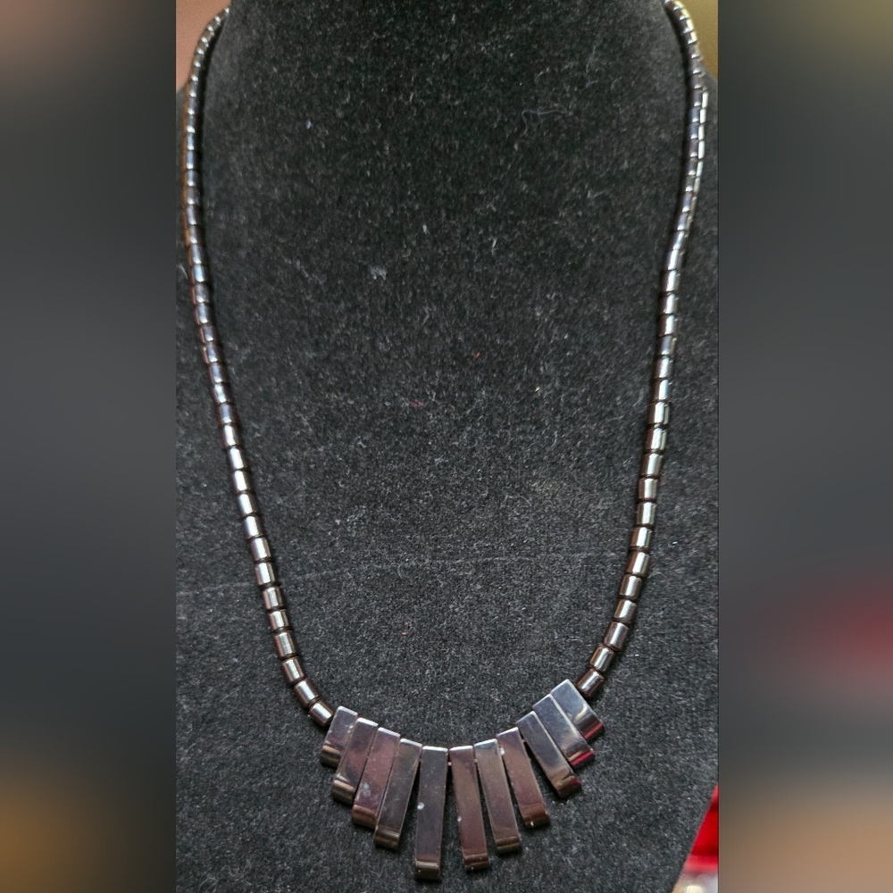 Hematite natural vintage artisan statement necklace 18" - Picture 6 of 6
